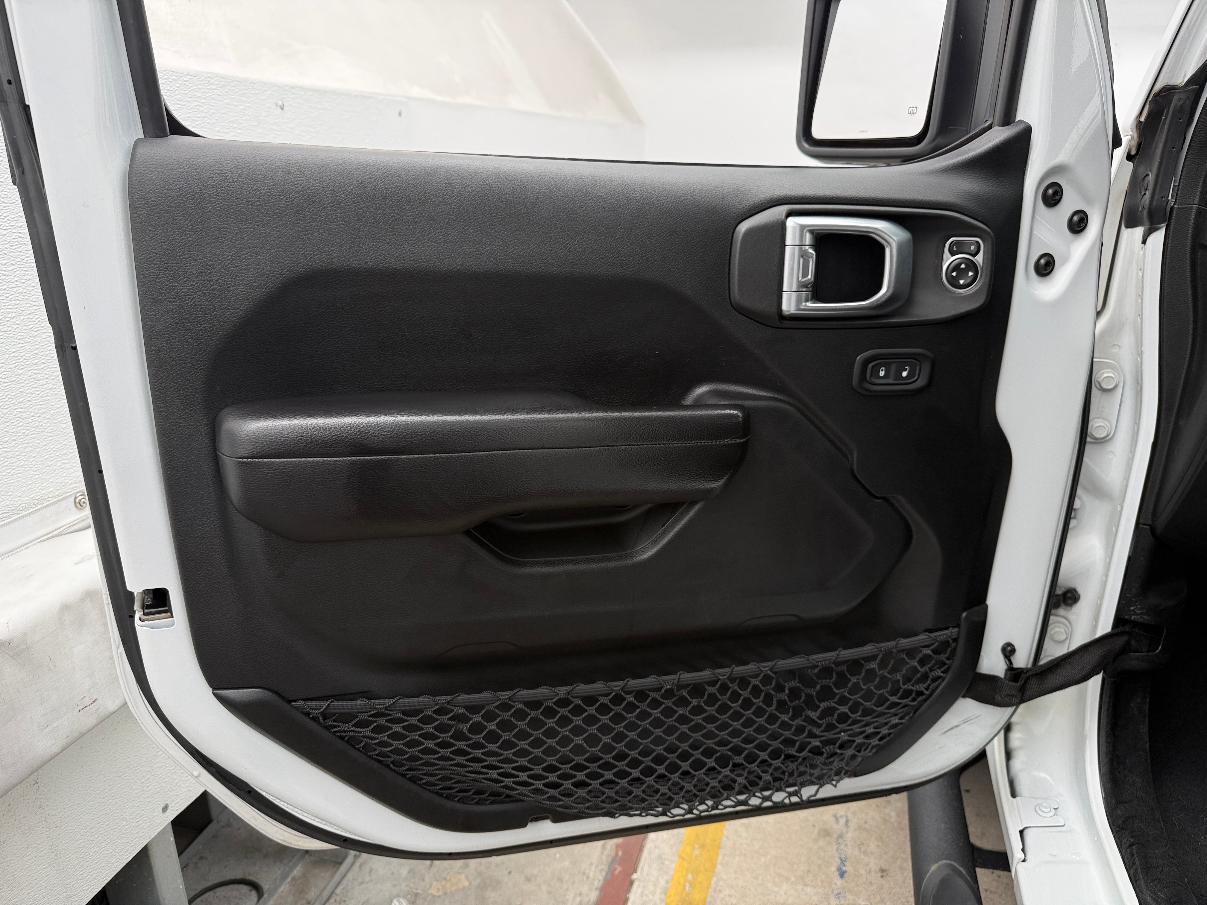 jeep wrangler unlimited 2019 1C4HJXDG7KW646216 image jeep wrangler unlimited 2019 1C4HJXDG7KW646216 image